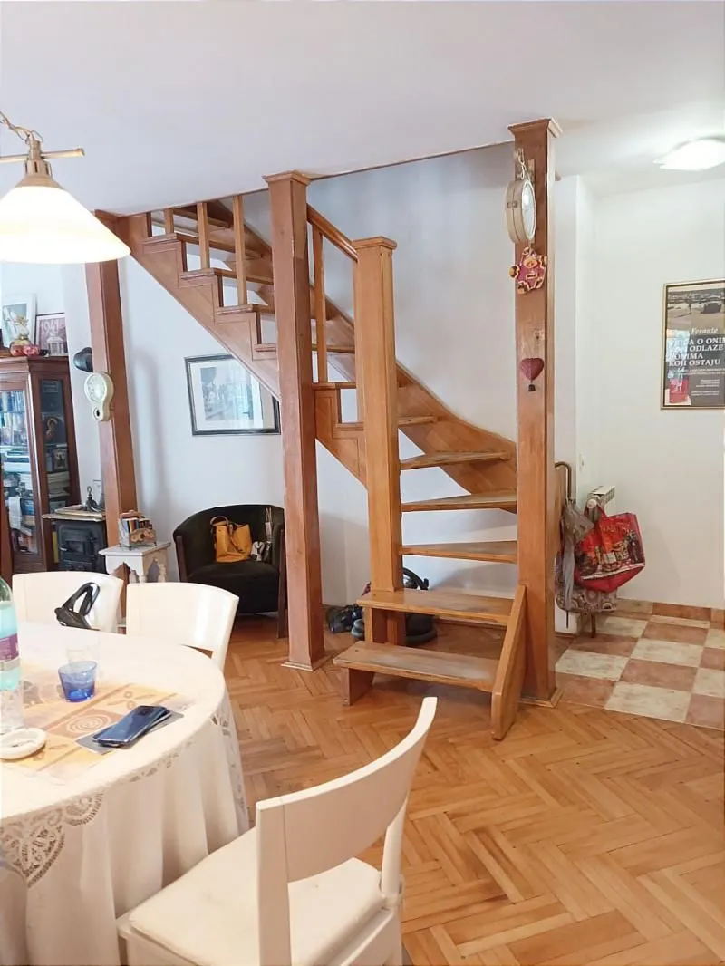 Prodaja, četvorosoban stan, 111m², Kalemegdan, Beograd