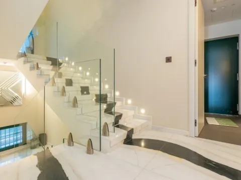 Sale, house, 500m², Podgorica, Crna Gora - image 20