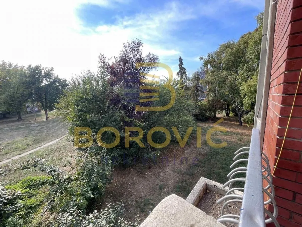 Prodaja, dvosoban stan, 60m², Batajnica, Beograd