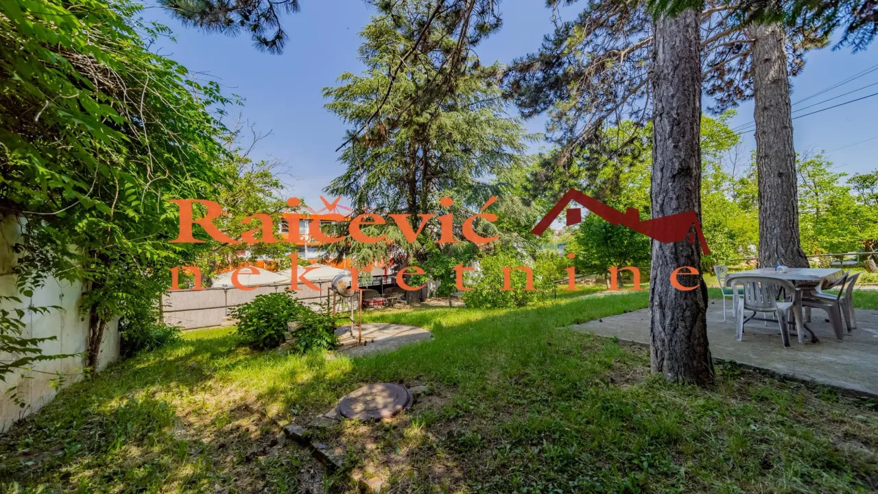 Sale, house, 300m², Savski Venac, Beograd