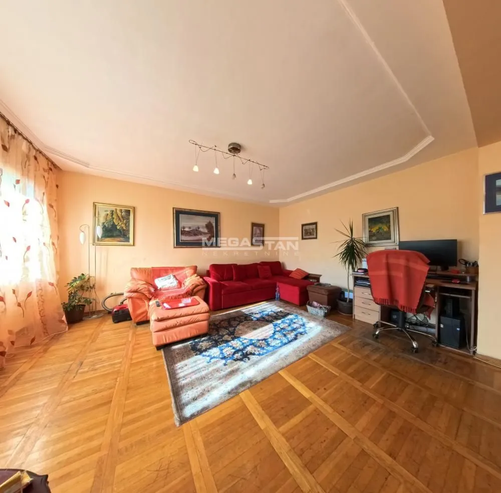 Sale, four bedroom apartment, 101m², Vukov Spomenik, Zvezdara Sve Podlokacije