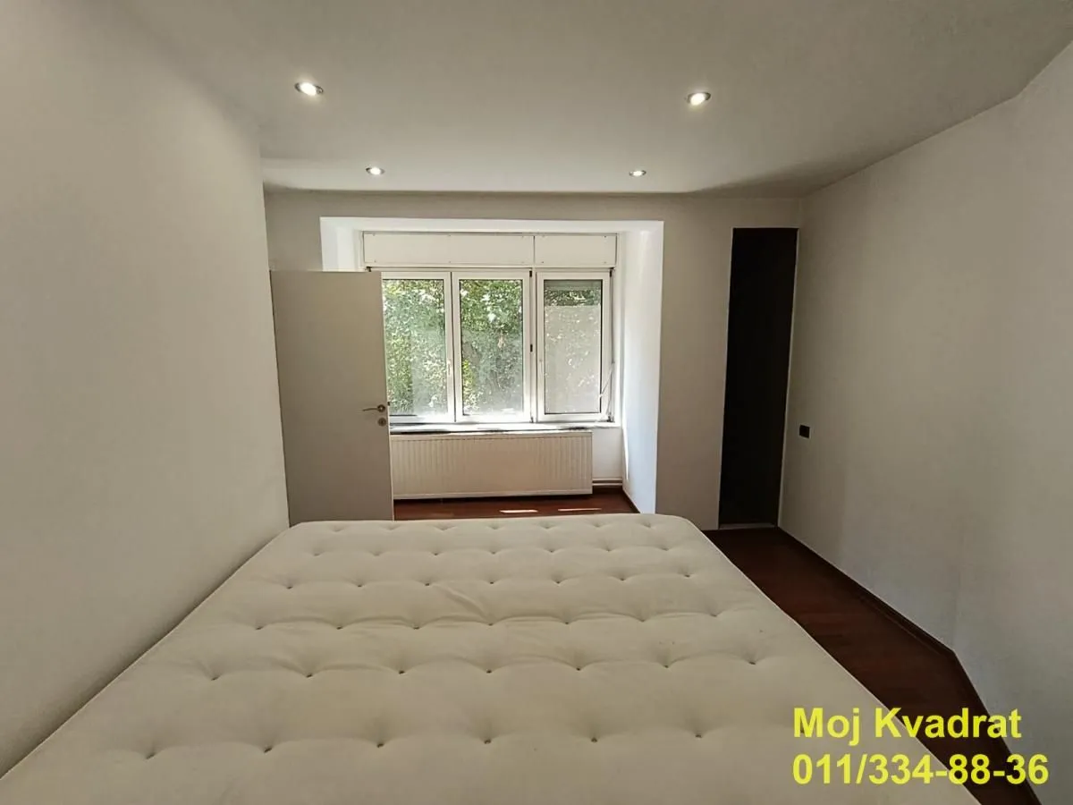 Rent, two bedroom apartment, 60m², Stari Grad, Beograd