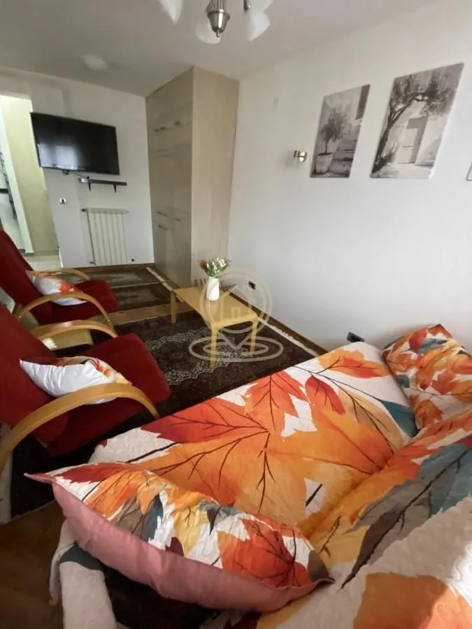 Rent, two bedroom apartment, 42m², Voždovac Sve Podlokacije, Beograd