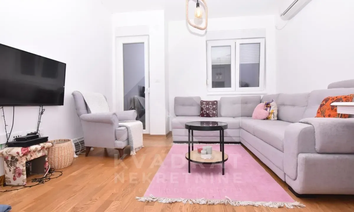 Rent, one bedroom apartment, 43m², City Kej, Podgorica