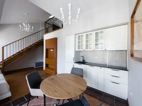 Prodaja, stan, 49m², Tivat, Crna Gora - image 2