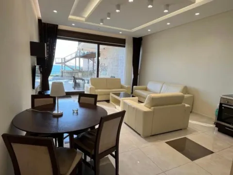 Rent, one bedroom apartment, 75m², Bečići, Budva - image 3