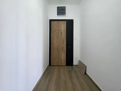 Prodaja, stan, 64m², Tološi, Podgorica - image 12