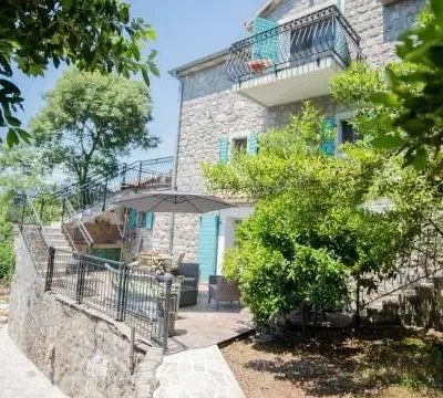 Prodaja, kuća, 200m², Đuraševići, Tivat - image 6
