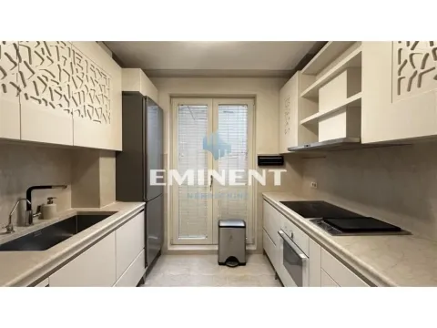 Izdavanje, četvorosoban stan, 197m², Čukarica, Beograd - image 4