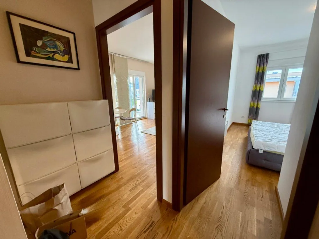 Izdavanje, jednosoban stan, 50m², City Kvart, Podgorica