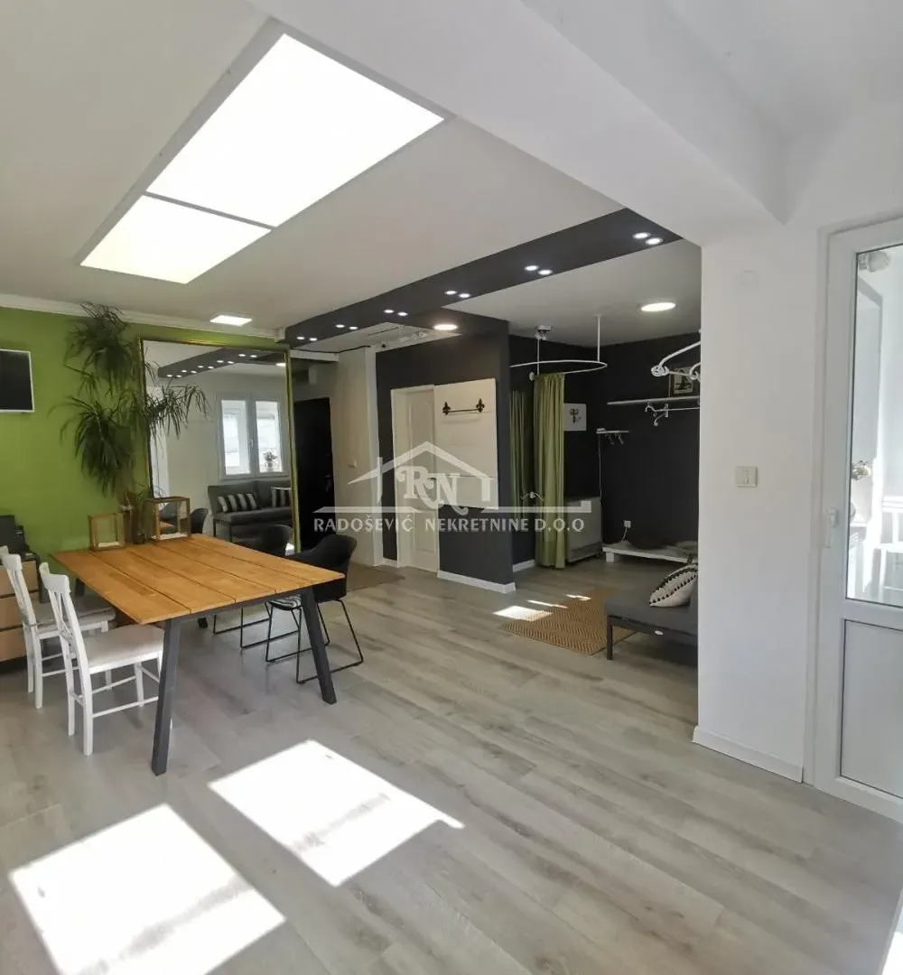 Prodaja, jednosoban stan, 35m², Cerak, Beograd