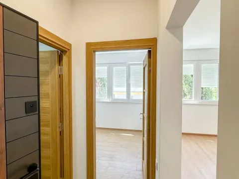 Prodaja, jednosoban stan, 23m², Gintaš, Podgorica - image 10