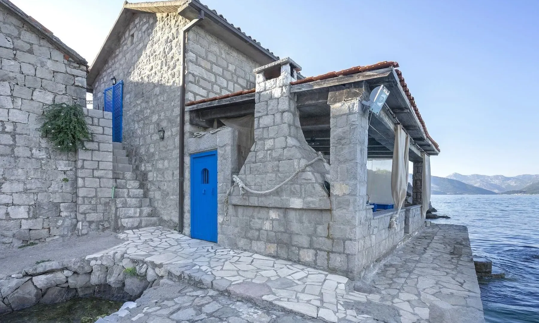 Sale, house, 100m², Kotor, Crna Gora