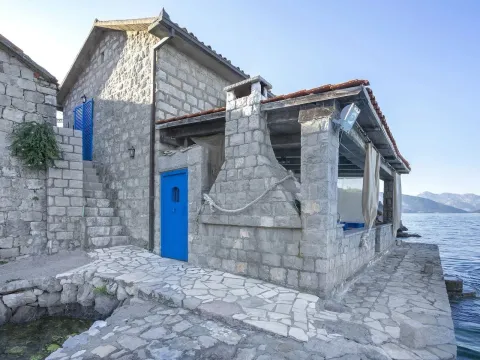 Sale, house, 100m², Kotor, Crna Gora - image 7