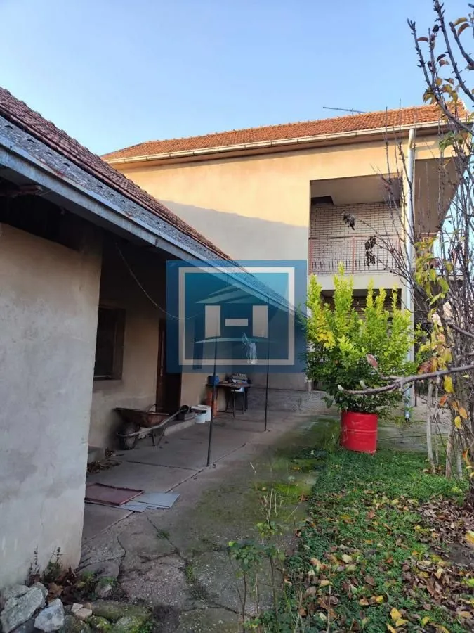 Prodaja, kuća, 200m², Dragocvet, Jagodina