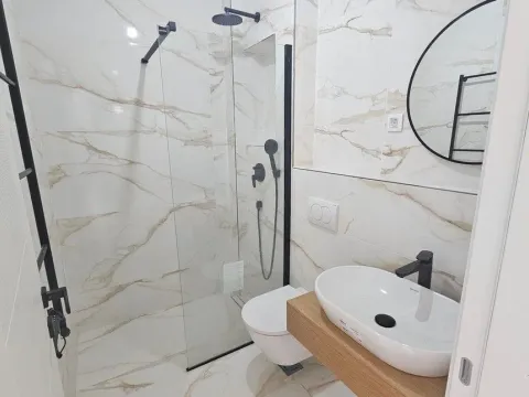 Sale, one bedroom apartment, 49m², Rafailovići, Budva - image 9