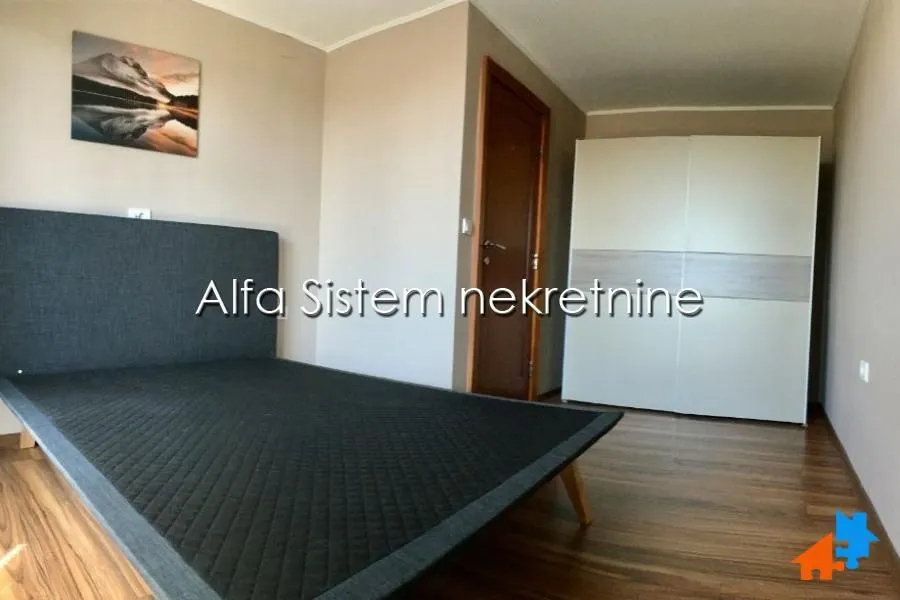 Rent, two bedroom apartment, 80m², Filmski Grad, Beograd