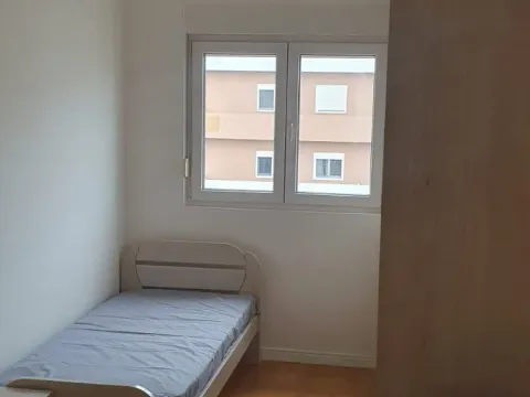 Izdavanje, dvosoban stan, 69m², Central Point, Podgorica - image 7