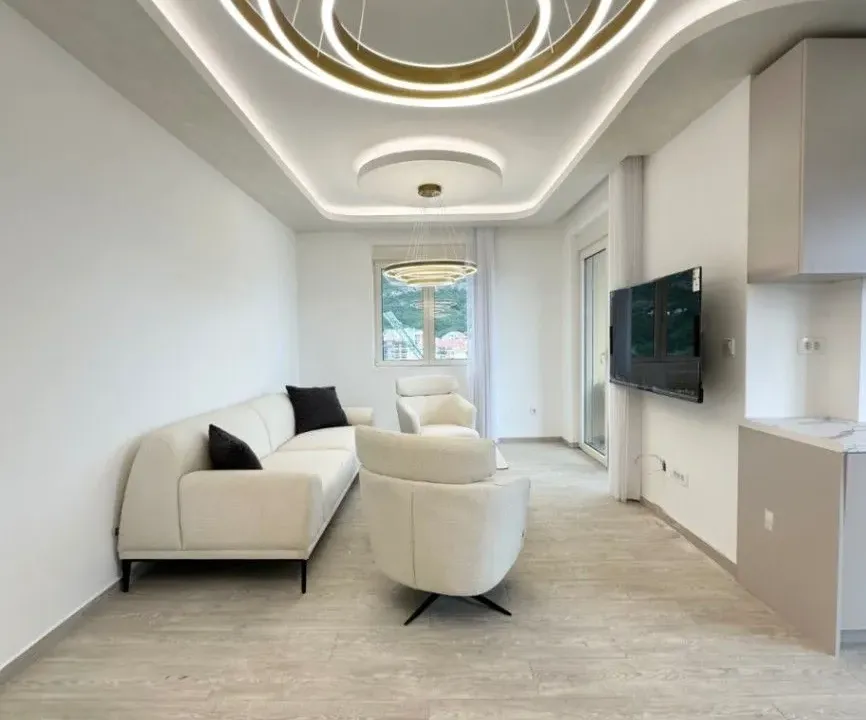 Prodaja, dvosoban stan, 74m², Bečići, Budva