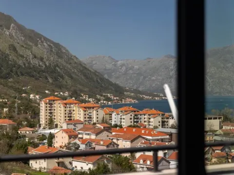 Sale, house, 160m², Škaljari, Kotor - image 26