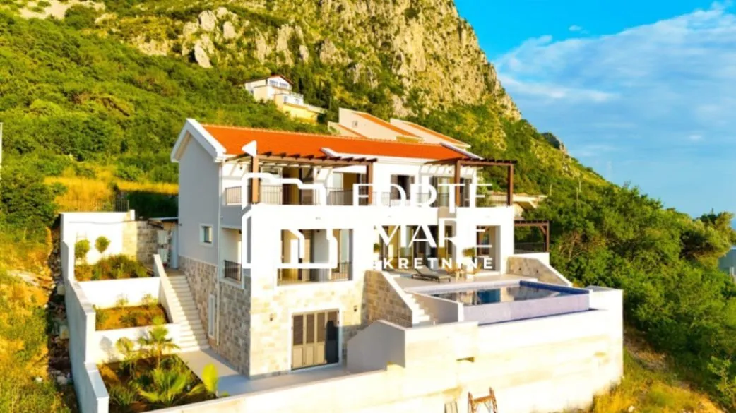 Sale, house, 430m², Blizikuće, Budva