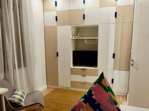 Izdavanje, dvosoban stan, 70m², Tivat, Crna Gora - image 9