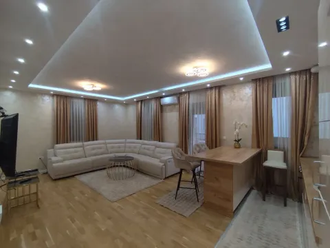 Rent, two bedroom apartment, 86m², Stara Varoš, Podgorica - image 2