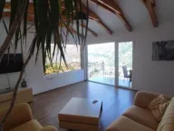 Rent, two bedroom apartment, 80m², Škaljari, Kotor - image 9