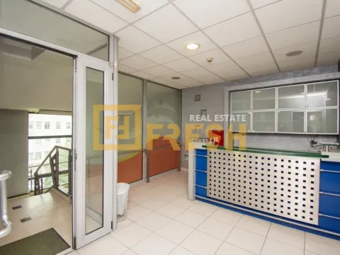 Prodaja, poslovni prostor, 533m², Centar, Podgorica - image 5