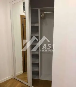Izdavanje, četvorosoban stan, 95m², Kej, Novi Sad Sve Podlokacije - image 6