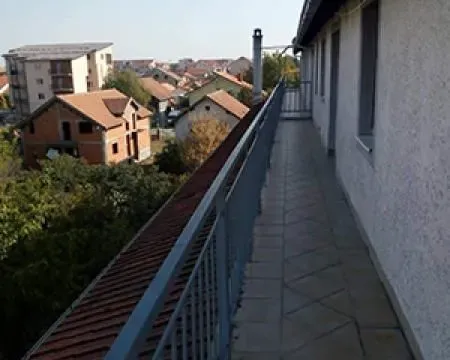 Izdavanje, poslovni prostor, 2000m², Altina, Beograd - image 12