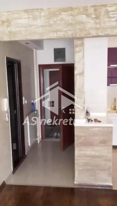 Izdavanje, dvosoban stan, 57m², Crveni Krst, Beograd