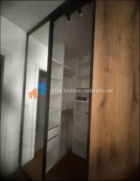 Izdavanje, trosoban stan, 76m², Skojevsko Naselje, Beograd - image 15