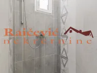 Izdavanje, garsonjera, 35m², Kalenić Pijaca, Vračar Sve Podlokacije - image 16