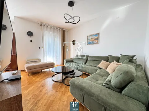 Prodaja, trosoban stan, 84m², Stari Aerodrom, Podgorica - image 3