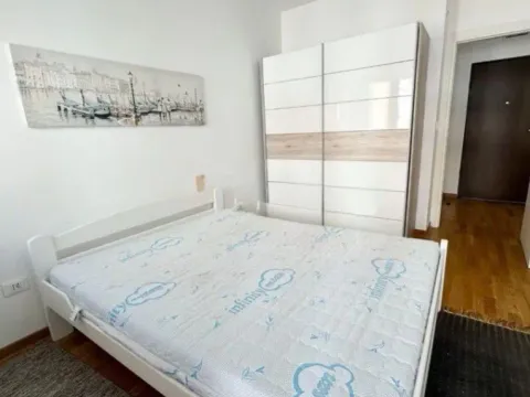 Rent, one bedroom apartment, 43m², City Kej, Podgorica - image 5