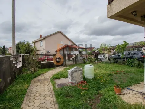 Sale, house, 400m², Zagorič, Podgorica - image 25