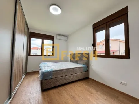 Izdavanje, kuća, 140m², Gornja Gorica, Podgorica - image 10