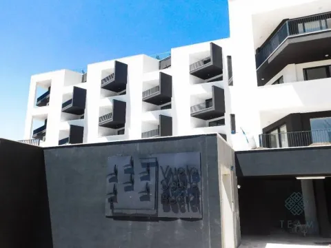 Sale, one bedroom apartment, 59m², Bečići, Budva - image 7