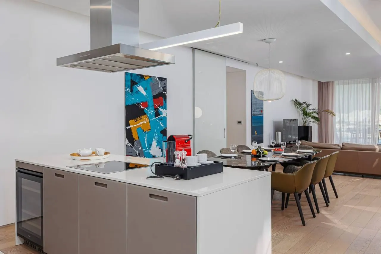 Sale, three bedroom apartment, 509m², Dukley Gardens, Budva