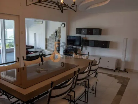 Prodaja, kuća, 239m², Krašići, Tivat - image 10