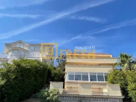 Prodaja, kuća, 185m², Tivat, Crna Gora - image 9