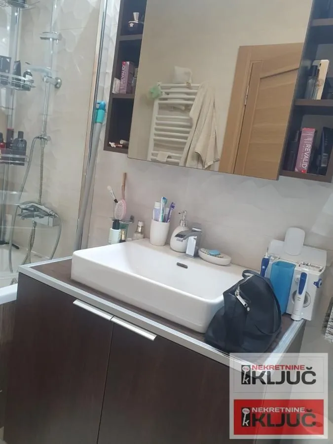 Prodaja, trosoban stan, 72m², Telep, Novi Sad Sve Podlokacije