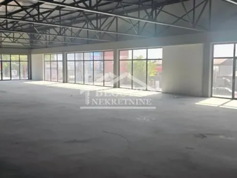 Rent, office space, 2100m², Centar, Smederevo - image 12