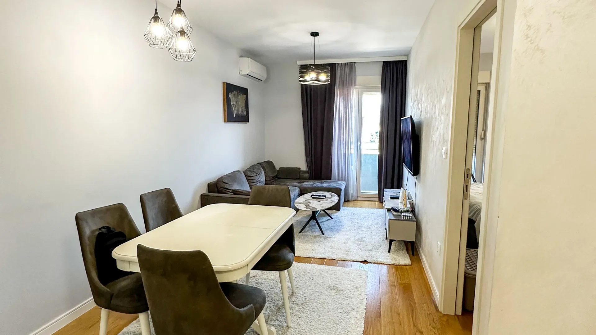 Rent, one bedroom apartment, 40m², Central Point, Podgorica