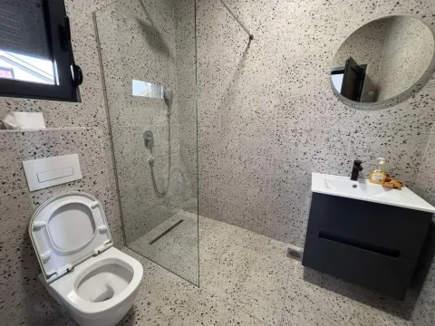 Sale, house, 150m², Donja Gorica, Podgorica - image 11