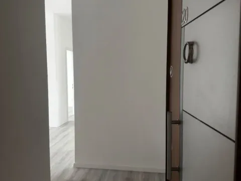 Prodaja, jednosoban stan, 53m², Ulcinj, Crna Gora - image 2