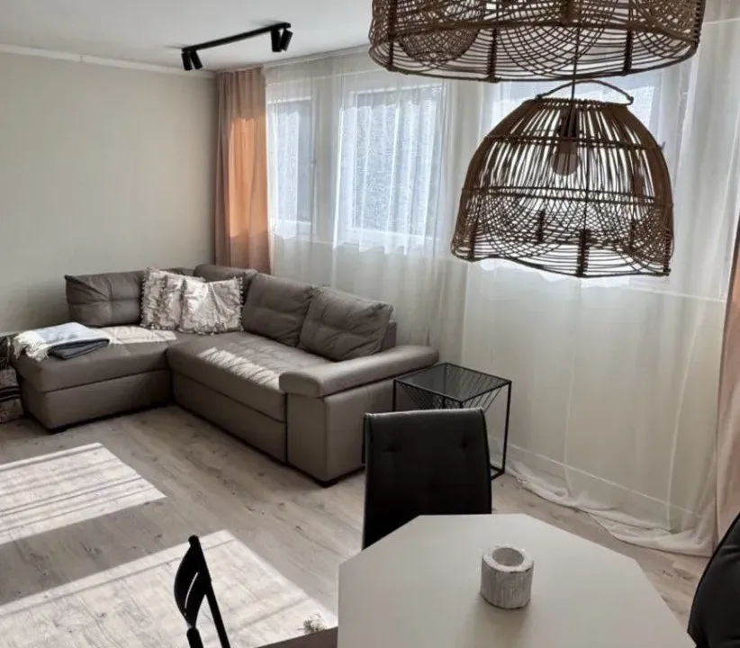 Prodaja, dvosoban stan, 62m², Centar, Žabljak