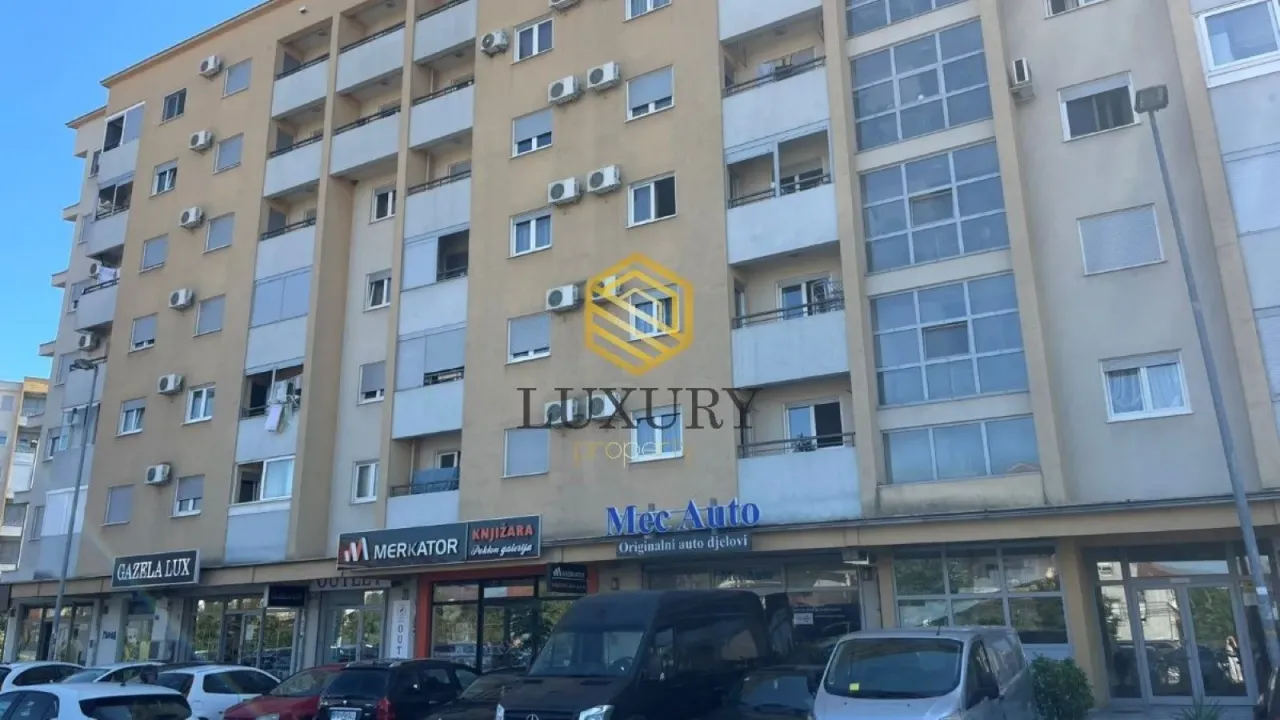 Sale, one bedroom apartment, 40m², Stari Aerodrom, Podgorica