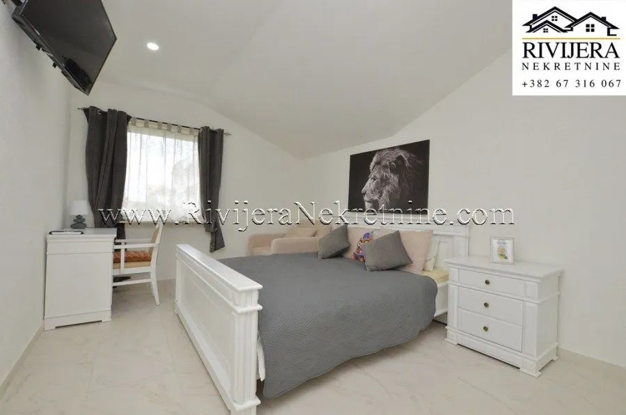 Prodaja, dvosoban stan, 98m², Igalo, Herceg Novi